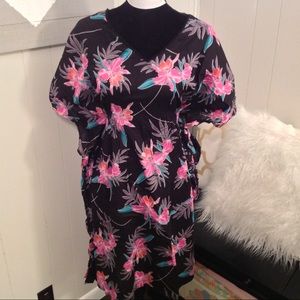 NWOT Tropical Print Beach Cover Up Caftan